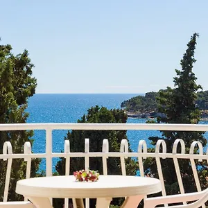 https://apartments-pradolando.pula-hotels.org