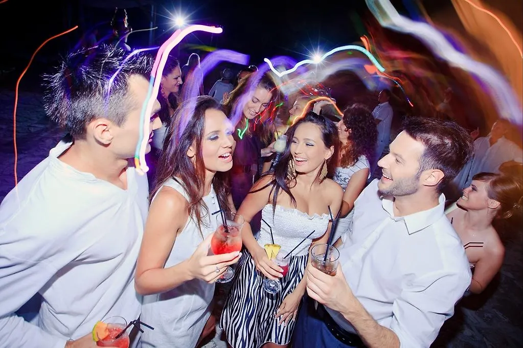 Hotel Pelegrin Plava Laguna (Adults Only) Umag 4*,